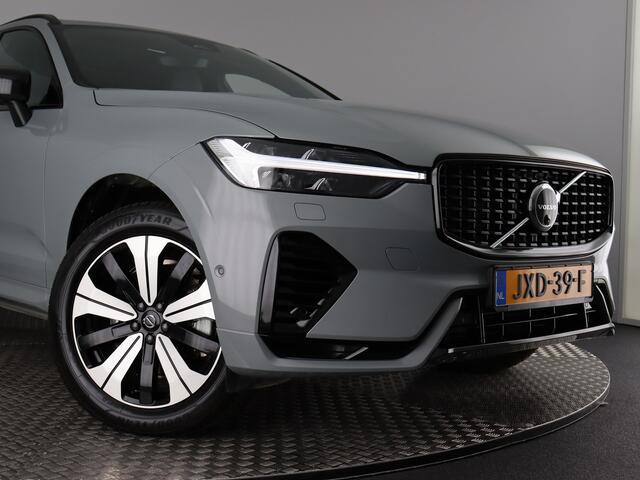 Volvo XC60 2.0 T6 Plug-in hybrid AWD Plus Dark (Pano / 360 Cam / H&K / Winterpakket)