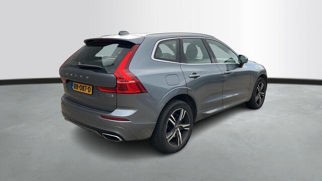 Volvo XC60 2.0 T5 250pk R-Design Automaat / Navigatie / Panoramadak / Head-up Display / Stoelverwarming