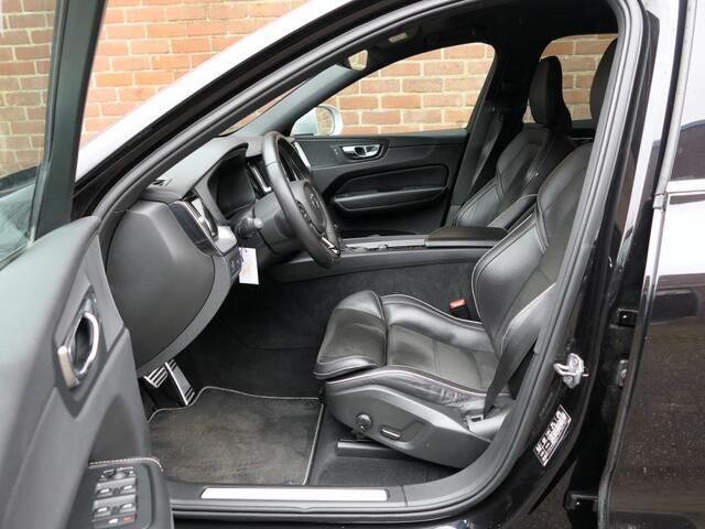 Volvo XC60 2.0 T5 AWD R-Design Trekhaak / Stuurverwarming / Apple carplay &