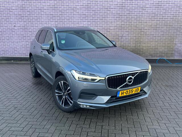 Volvo XC60 2.0 B5 Momentum Pro | Lederen Bekleding | Sportstoelen | Achteruitrijcamera | Parkeersensoren | Lichtmetalen Velgen 19 inch | DAB | Navigatie