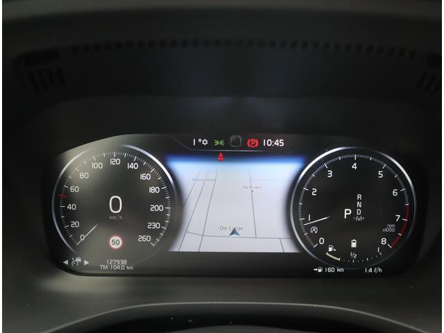 Volvo XC60 2.0 B5 R-Design / Panoramadak