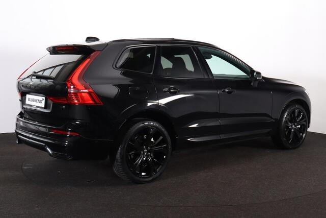 Volvo XC60 T6 Recharge AWD Plus Black Edition - Panorama/schuifdak - IntelliSafe Assist & Surround - 360º Camera - Harman/Kardon audio - Adaptieve LED koplampen - Verwarmde voorstoelen, stuur & achterbank - Parkeersensoren voor & achter - Draadloze tel. lader - Extr
