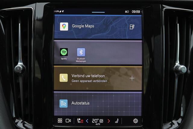 Volvo XC60 T6 Recharge AWD Plus Dark - Panorama/schuifdak - IntelliSafe Assist & Surround - Harman/Kardon audio - Adaptieve LED koplampen - Parkeercamera achter - Verwarmde voorstoelen, stuur & achterbank - Parkeersensoren voor & achter - Elektr. bedienb. voorstoele