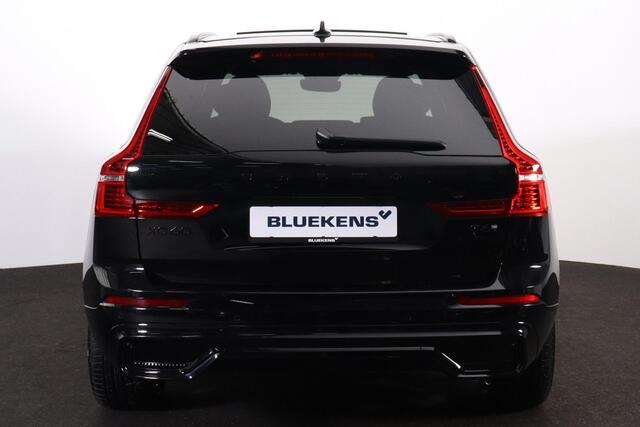 Volvo XC60 T6 Recharge AWD Ultra Black Edition - Luchtvering - Panorama/schuifdak - IntelliSafe Assist & Surround - 360º Camera - Bowers & Wilkins audio - Adaptieve LED koplampen - Verwarmde voorstoelen, stuur & achterbank - Parkeersensoren voor & achter - Elektr. b