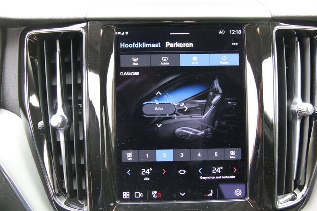 Volvo XC60 2.0 B4 Momen Bns