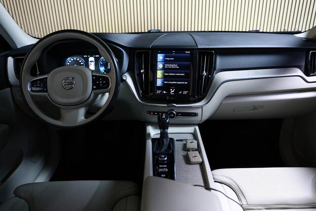 Volvo XC60 2.0 T5 AWD Inscription CARPLAY CAMERA NAVI MEMORY "17