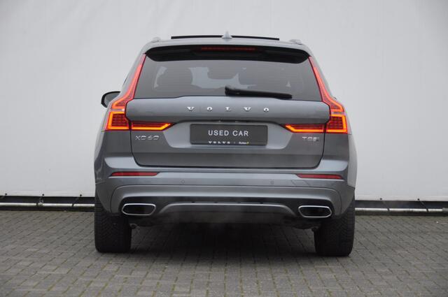 Volvo XC60 T8 390PK Automaat AWD R-Design / Adaptieve koplampen / BLIS /Adaptieve cruise control / Panoramadak / Apple carplay / Parkeersensoren met camera / Elektrische achterklep / Elektrische stoelen met geheugen / Stoel en stuurwielverwarming