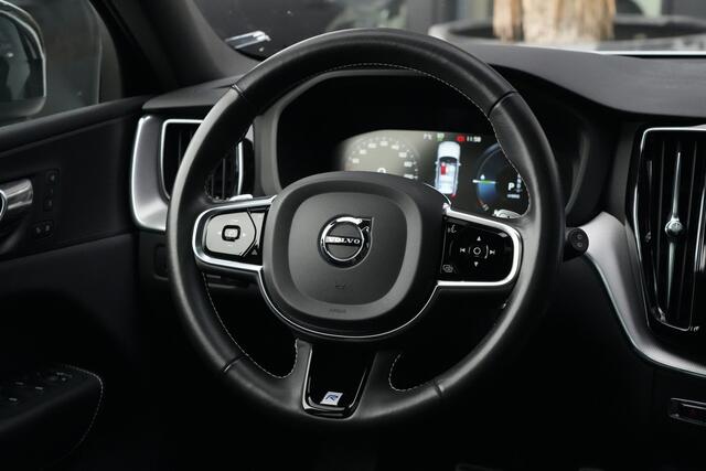 Volvo XC60 2.0 T8 Recharge AWD R-Design 392pk Panoramadak/Stoelverwarming/360Camera