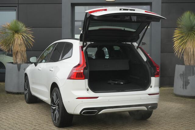 Volvo XC60 2.0 T8 Recharge AWD R-Design 392pk Panoramadak/Stoelverwarming/360Camera
