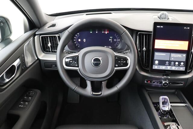 Volvo XC60 T6 PLUG-IN HYBRID AWD ULTRA DARK BLACK EDITION -PANO.DAK|BOWERS&WILKINS|GEVENT.LEDER+MASSAGE|LUCHTVERING|360°CAM|HEAD-UP DISP.|GELAAGD.GLAS|22"