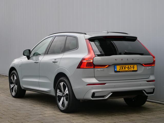 Volvo XC60 2.0 T6 Plug-in hybrid AWD Plus Dark 350 Pk Automaat Navi / Leer / Pano-dak / DAB / Apple Carplay / Harman Kardon