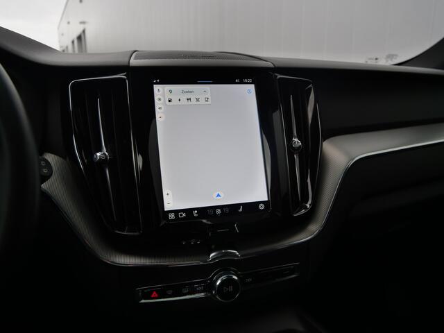 Volvo XC60 2.0 T6 Plug-in hybrid AWD Plus Dark 350 Pk Automaat Navi / Leer / Pano-dak / DAB / Apple Carplay / Harman Kardon