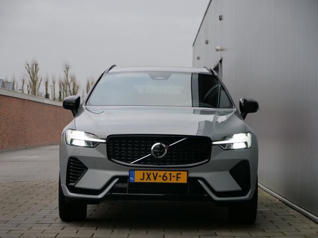 Volvo XC60 2.0 T6 Plug-in hybrid AWD Plus Dark 350 Pk Automaat Navi / Leer / Pano-dak / DAB / Apple Carplay / Harman Kardon