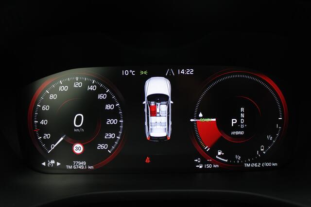 Volvo XC60 2.0 Recharge T6 AWD R-Design | Trekhaak | Adaptieve cruise | Panoramadak | H&K | Winterpack |