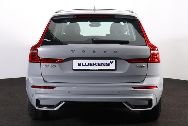 Volvo XC60 T6 Recharge AWD Plus Dark - Panorama/schuifdak - IntelliSafe Assist & Surround - 360º Camera - Verwarmde voorstoelen, stuur & achterbank - Parkeersensoren voor & achter - Elektr. bedienb. voorstoelen met geheugen - Draadloze tel. lader - Elektr. inklapbar