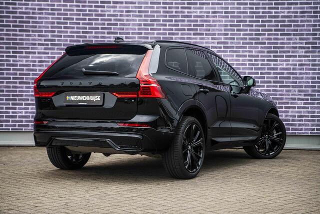 Volvo XC60 2.0 T6 Plug-in hybrid AWD Ultra Black Edition | Trekhaak | Adaptieve Cruise Control | Panoramadak | Harman Kardon Audio | Parkeercamera | Stoel-/Stuurverwarming | Dodehoek Detectie |