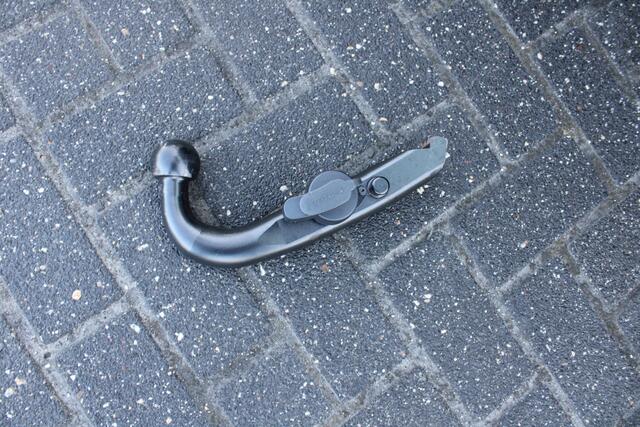 Volvo XC60 2.0 T5 FWD Polar+ | Adapt. Cruise | Afn. Trekhaak | Schuif/kanteldak | BLIS | Verw. Voorstoelen | El. Voorstoelen |