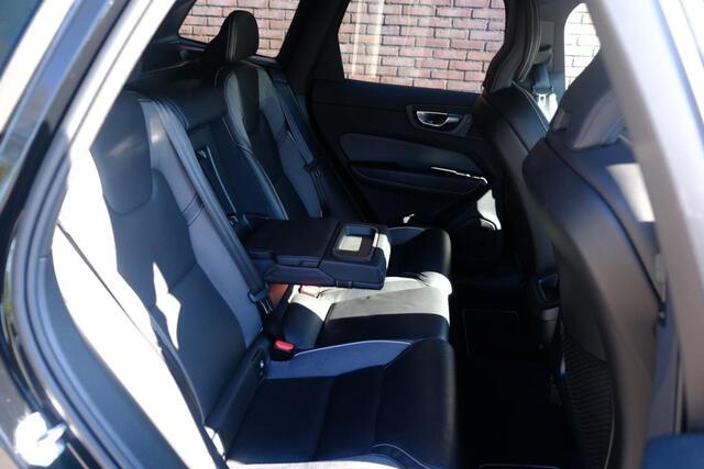 Volvo XC60 2.0 B5 250pk Aut. R-Design | Navi | App Connect | Adaptive Cruise | Camera | Stoelverwarming | Elektrische Achterklep