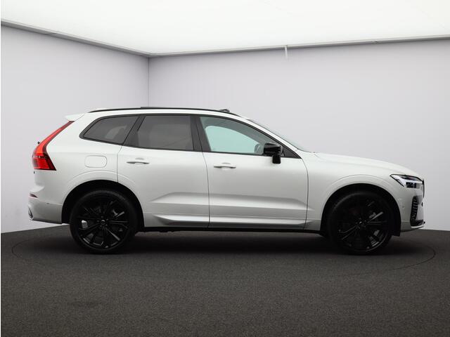 Volvo XC60 2.0 T8 Plug-in hybrid AWD Ultra Black Edition / Facelift / 360 camera / Pan. dak / Privacy glass / Head up displ. / Harman Kardon