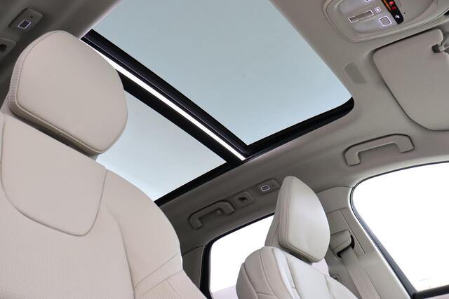 Volvo XC60 T6 PLUG-IN HYBRID AWD ULTRA BRIGHT EXECUTIVE ED. *FULL OPTIONS!* -PANO.DAK|BOWERS&WILKINS|LUCHTVERING|GEVENT.LEDER+MASSAGE|360°CAM|22"