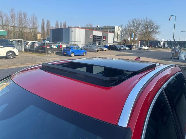 Volvo XC60 2.0 T5 R-Design | TREKHAAK | PANO | EERSTE EIGENAAR | NL-AUTO | DEALER ONDERHOUDEN |