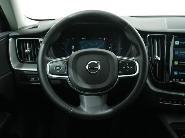 Volvo XC60 2.0 T6 PLUG-IN HYBRID 350PK AWD CORE BRIGHT AUT8 | Panoramadak | Climate Pack | Privacy Glass