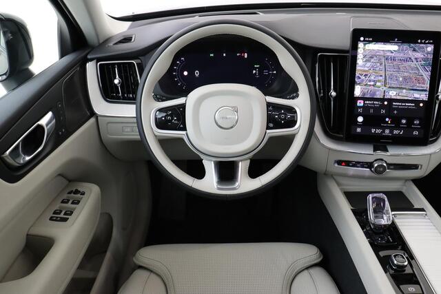 Volvo XC60 II T8 PLUG-IN HYBRID AWD ULTRA DARK -PANO.DAK|HARMAN/KARDON|360°CAM|GEVENT.LEDER+MASSAGE|HEAD-UP DISP.|TREKHAAK|PRIVACY.GLAS|21"