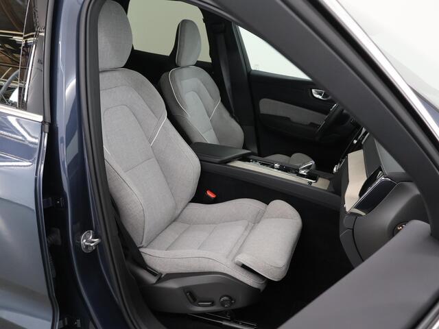 Volvo XC60 2.0 T8 Plug-in hybrid AWD Plus Bright | Panoramadak | Comfortstoelen | HUD | Harman/Kardon Audio | Ele. verstelbare stoelen + geheugen | 360 Camera | Apple CarPlay/Android Auto | Ele. wegklapbare trekhaak |