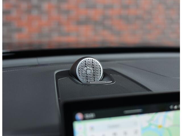 Volvo XC60 T8 AWD Ultra Black Edition | Heico - Trekhaak