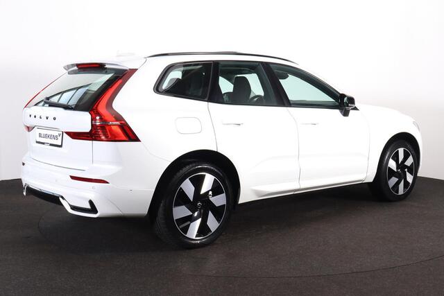 Volvo XC60 T6 Recharge AWD Ultra Dark - Panorama/schuifdak - IntelliSafe Assist & Surround - 360º Camera - Harman/Kardon audio - Adaptieve LED koplampen - Verwarmde voorstoelen, stuur & achterbank - Parkeersensoren voor & achter - Elektr. bedienb. voorstoelen met ge