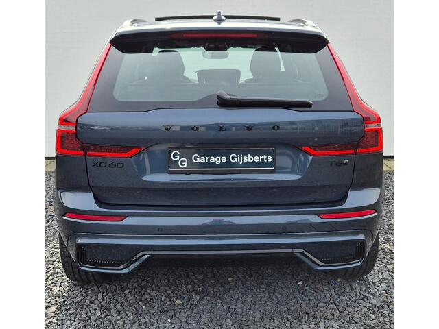Volvo XC60 2.0 T6 PheV AWD Plus Black Edition Panoramadak - MY 2026 - 21" Wielen - Head up - Harman Kardon Audio - 360 Camera - Alarm - Climate - RG0R Interieur - Power seats met memory -Donkere hemel