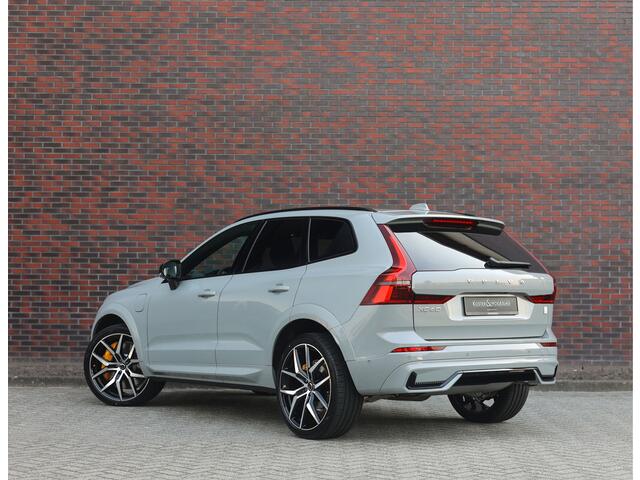 Volvo XC60 T8 AWD Polestar Engineered | Pano - Trekhaak - HUD