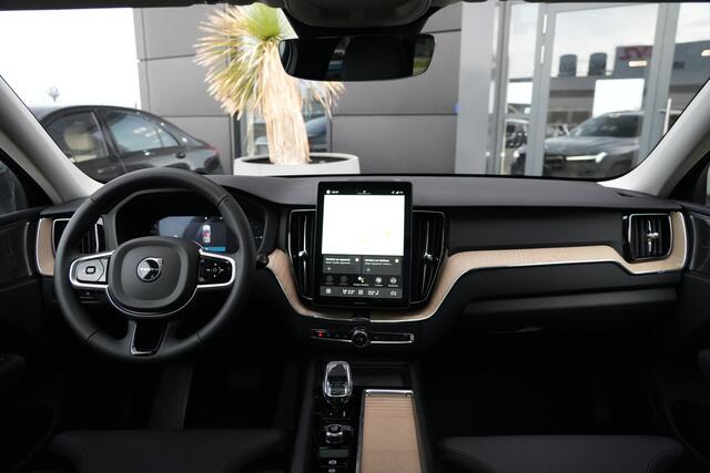 Volvo XC60 2.0 T6 Plug-in hybrid AWD FACELIFT Plus Dark 398pk Panoramadak/HarmanKardon/360Camera
