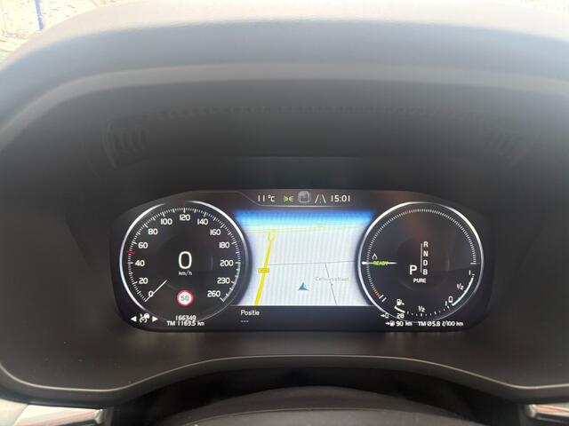 Volvo XC60 2.0 T8 AWD Momentum 360 cam I Adapt. cruise I Pano I All-in prijs!