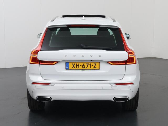Volvo XC60 2.0 T8 Twin Engine AWD Inscription | Panoramadak | Lederen Interieur | Ele.verstelbare Comfortstoelen + Geheugen | Navigatie | Apple CarPlay/Android Auto | Camera | Adaptieve Cruise Control | Ele.kofferdeksel | Ele.wegklapbare Trekhaak |