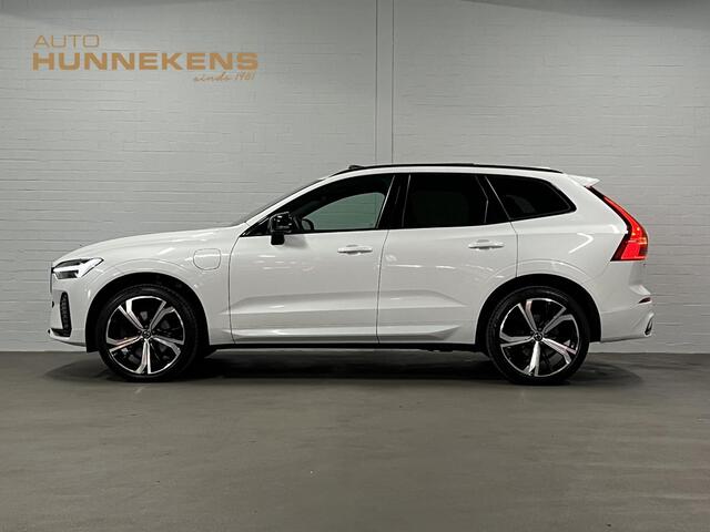 Volvo XC60 2.0 T6 Plug-in hybrid AWD Plus Dark Trekhaak | Adapt. cruise | Open dak | Stuur-/stoelverwarming | Achteruitrij camera | Memory | Carplay