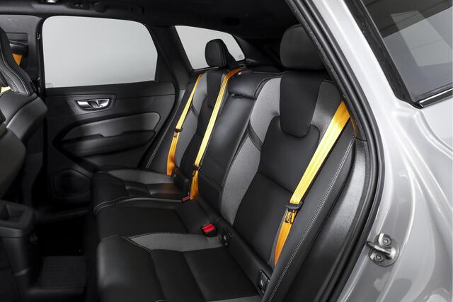 Volvo XC60 2.0 T8 Plug-in-hybrid AWD Polestar Engineered - Facelift MY26 | S/K-Panodak | Elek. Trekhaak | Harman/Kardon | 360 Camera | Dig.Cockpit | Adapt.Cruise | Stoel+-Stuurverw. | Elek. stoelen | NAV + App.Connect + NAV | ECC | LM 21" | 9215