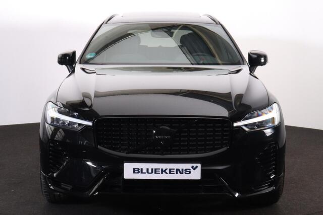 Volvo XC60 T6 Recharge AWD Plus Black Edition - Luchtvering - Panorama/schuifdak - IntelliSafe Assist & Surround - 360º Camera - Harman/Kardon audio - Adaptieve LED koplampen - Verwarmde voorstoelen, stuur & achterbank - Parkeersensoren voor & achter - Elektr. bedie
