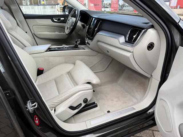 Volvo XC60 2.0 T5 Luxury-line