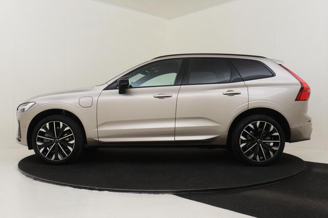 Volvo XC60 II T6 PLUG-IN HYBRID AWD ULTRA DARK *NIEUW!* -PANO.DAK|HARMAN/KARDON|HEAD-UP DISP.|360°CAM|PRIVACY.GLAS|ZWARTE.HEMEL|TREKHAAK|21" *NW.PRIJS ¤81.493,-*