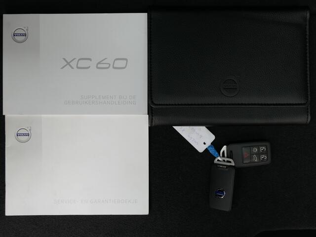 Volvo XC60 T5 AUT FWD Polar+ Panoramadak / Standkachel / Trekhaak