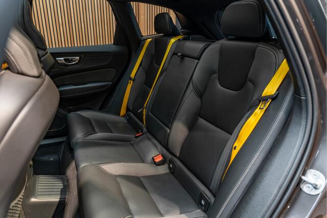 Volvo XC60 HEICO T6 Plug-in hybrid AWD Ultimate Black Edition 2.0 T6 Plug-in hybrid