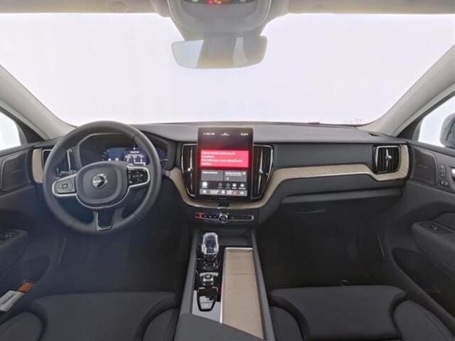Volvo XC60 2.0 T6 Plug-in hybrid AWD Plus Dark | Panoramadak | 360 camera | Headup display | Harman/Kardon |