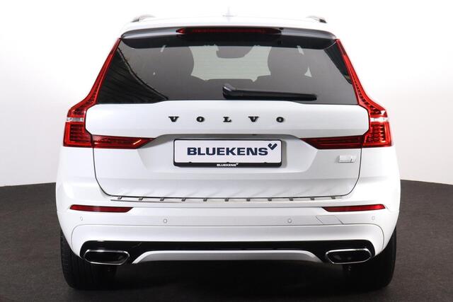 Volvo XC60 T8 Recharge AWD Inscription - Panorama/schuifdak - IntelliSafe Assist & Surround - Harman/Kardon audio - Adaptieve LED koplampen - Parkeercamera achter - Verwarmde voorstoelen, stuur & achterbank - Parkeersensoren voor & achter - Elektr. bedienb. voorstoe