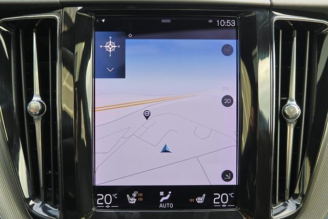 Volvo XC60 T8 Recharge AWD Inscription - Panorama/schuifdak - IntelliSafe Assist & Surround - Harman/Kardon audio - Adaptieve LED koplampen - Parkeercamera achter - Verwarmde voorstoelen, stuur & achterbank - Parkeersensoren voor & achter - Elektr. bedienb. voorstoe