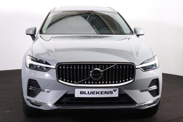 Volvo XC60 T6 Recharge AWD Core Bright - Panorama/schuifdak - IntelliSafe Assist & Surround - Adaptieve LED koplampen - Parkeercamera achter - Verwarmde voorstoelen, stuur & achterbank - Parkeersensoren voor & achter - Draadloze tel. lader - Extra getint glas - 18' 