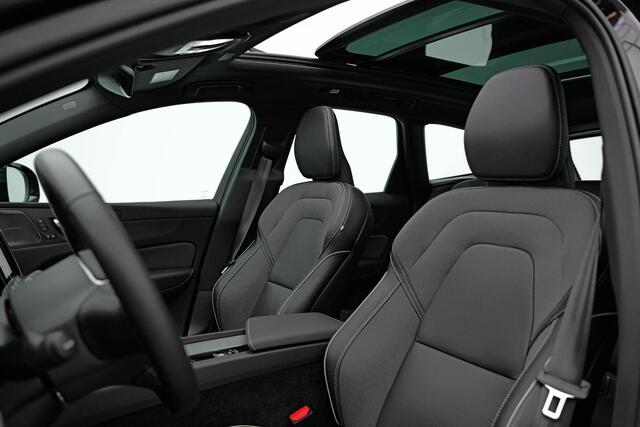 Volvo XC60 2.0 T6 Plug-in hybrid AWD Ultra Black Edition |Pano|H&K|360cam|Memory|