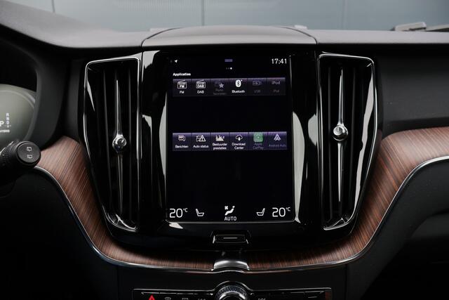 Volvo XC60 2.0 Recharge T6 AWD Leer | Panoramadak | Stoel-/ Stuurverwarming | Apple Carplay / Android Auto