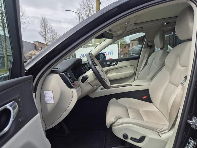 Volvo XC60 2.0 T8 Twin Engine AWD Inscription Luchtvering/Trekhaak/Panodak etc.