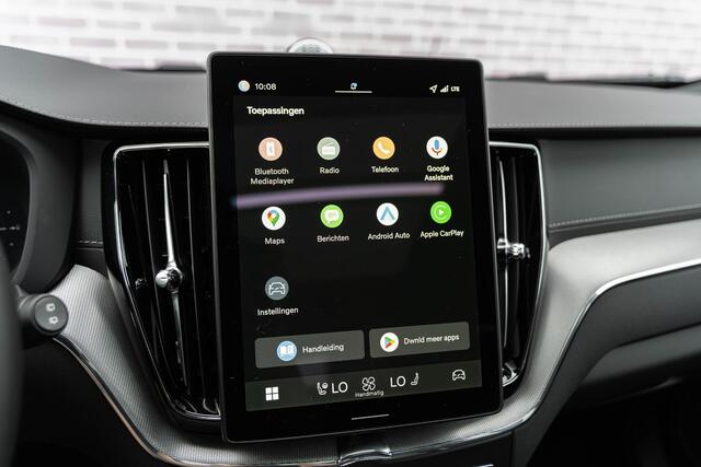 Volvo XC60 T8 Plug-in hybrid AWD Ultra Dark Executive Edition | Luchtvering | 22" | Gelamineerd Glas | Bowers & Wilkins | Stoelmassage & Ventilatie | MY '27 |